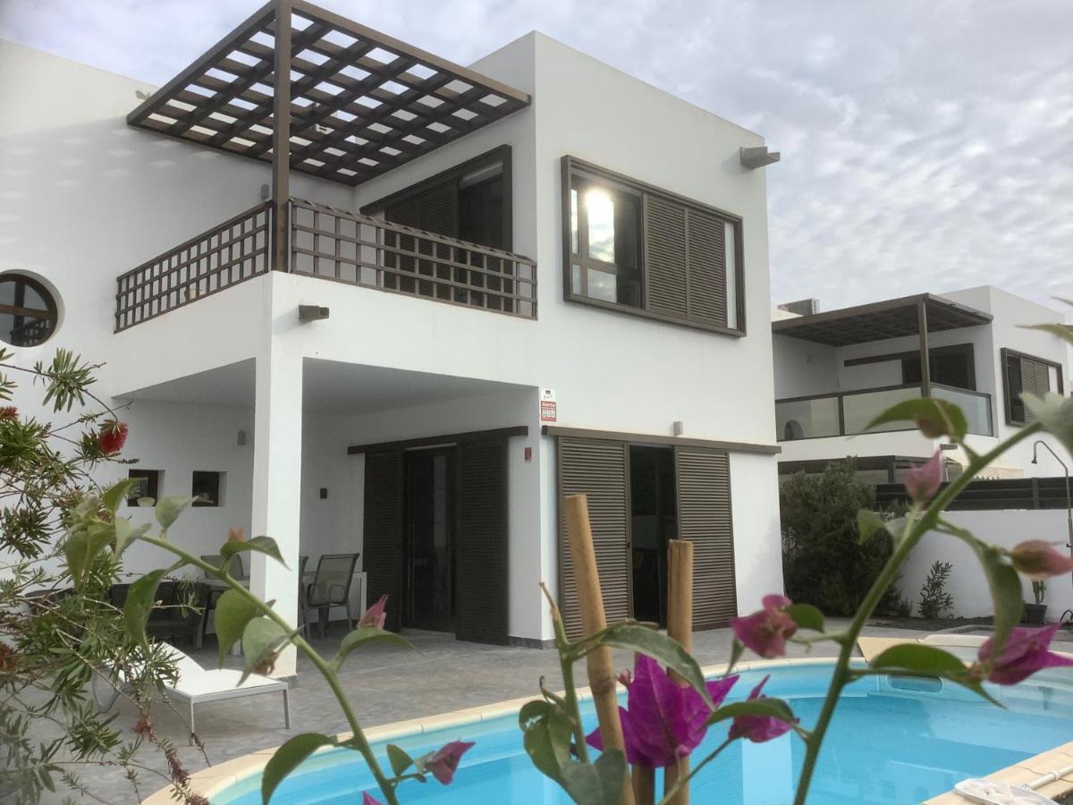 Modern Villa With Sea Views Costa Teguise Exteriér fotografie